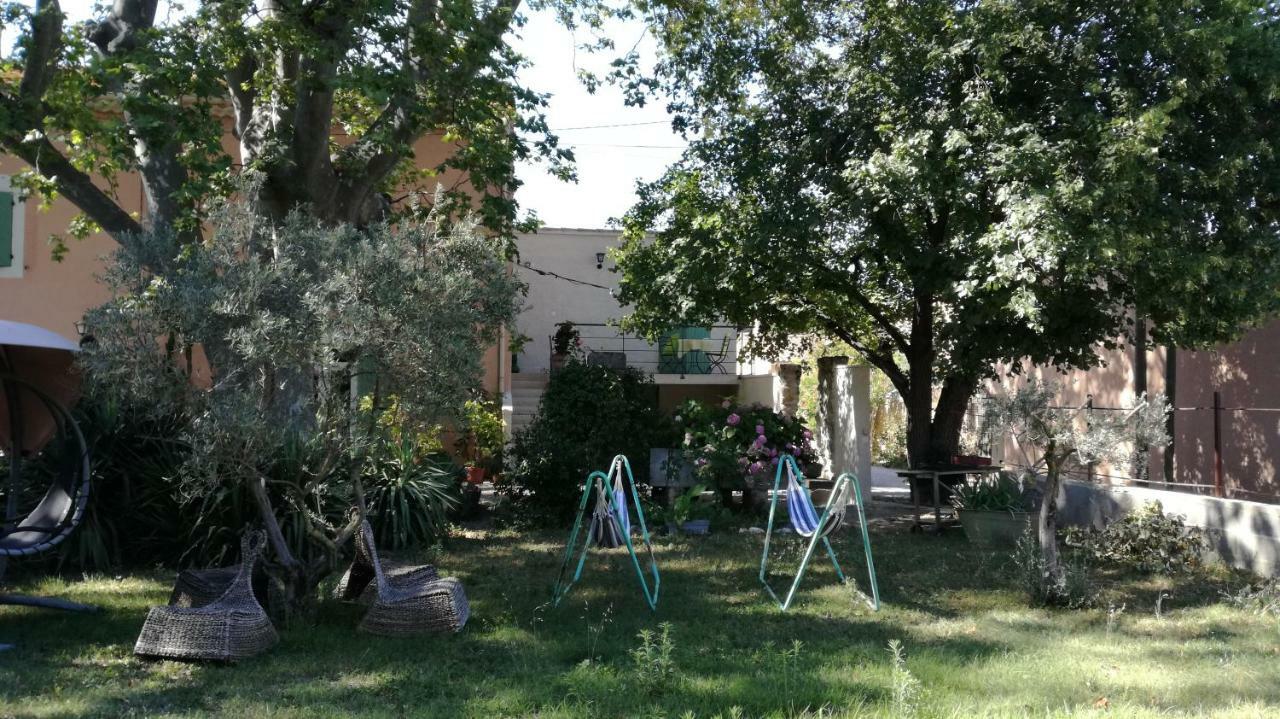Berne &Michel Bed & Breakfast Avignon Exterior photo